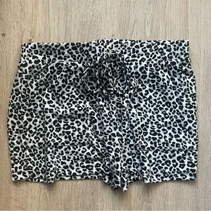 Wandering Dreams Zebra Print Lounge Shorts Essential Women's Small